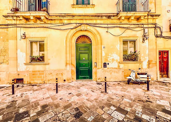 Apartment Gala - Charme Barocco A Due Passi Da Piazza Duomo