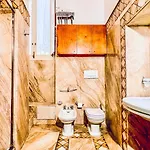 Gala - Charme Barocco A Due Passi Da Piazza Duomo * Лечче